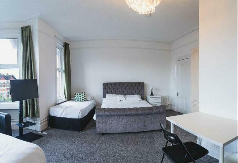 فندق صغير Howard House