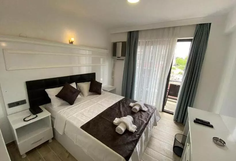 Ataş Aqua Otel Avşa