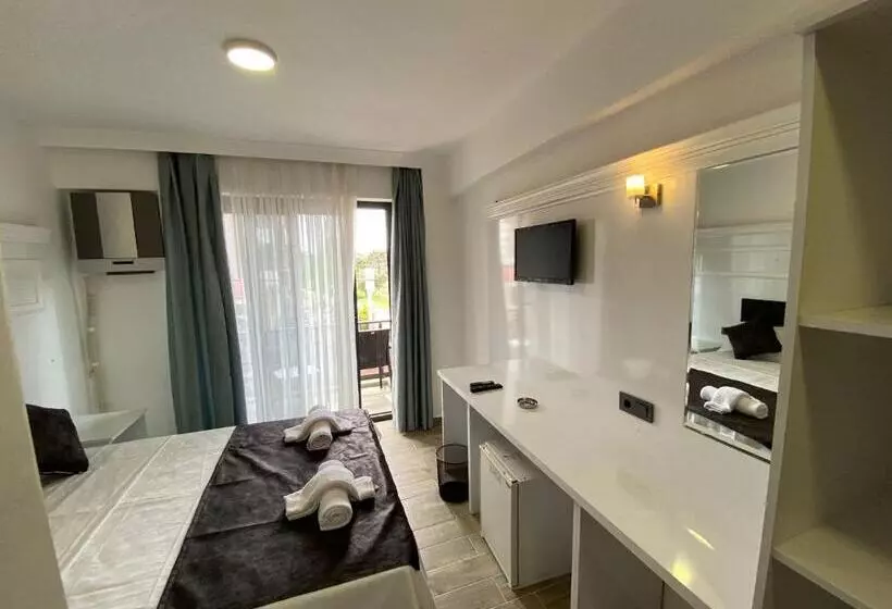 Ataş Aqua Otel Avşa