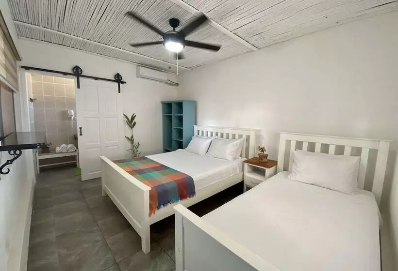 Aamiaismajoitus (B&B) Jakes On The Beach