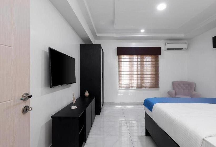 هتل Bkt Cribs Apartments & Suites