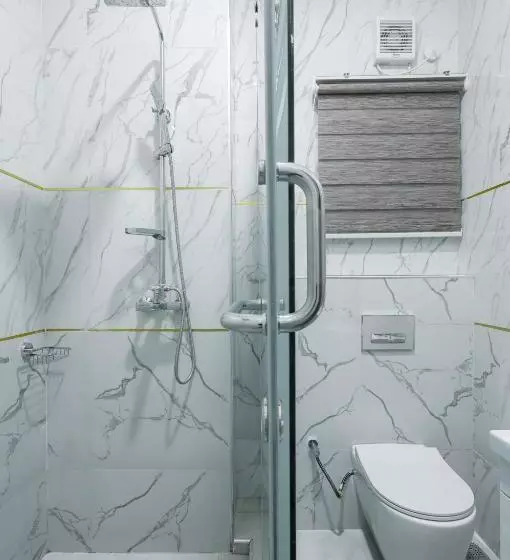 هتل Bkt Cribs   Apartments & Suites