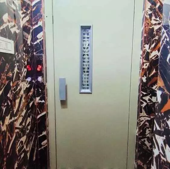 Hotelli Rudra Paradise