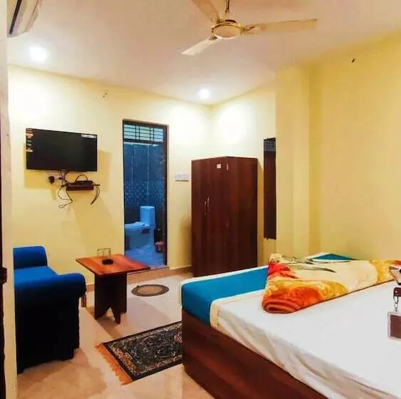 Hotelli Rudra Paradise