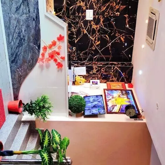 Hotelli Rudra Paradise