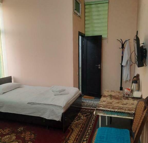 פנסיון Zara Nur Aleksandriya