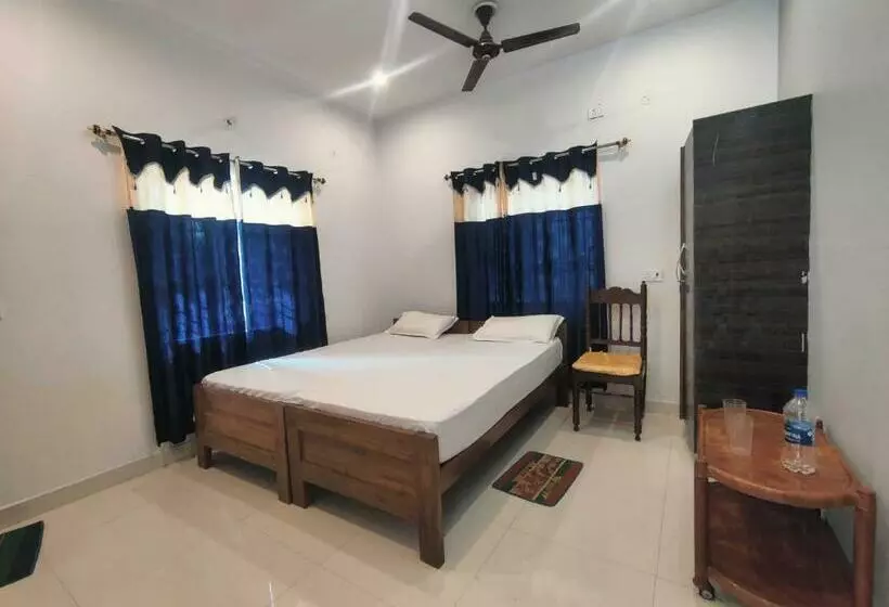 Spot On Hotel Kaushlendra Palace