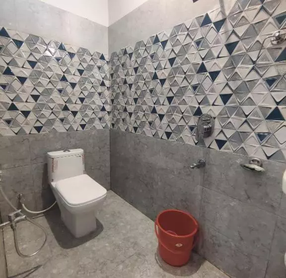 Spot On Hotel Kaushlendra Palace