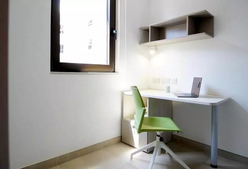 هاستل Campus Hub