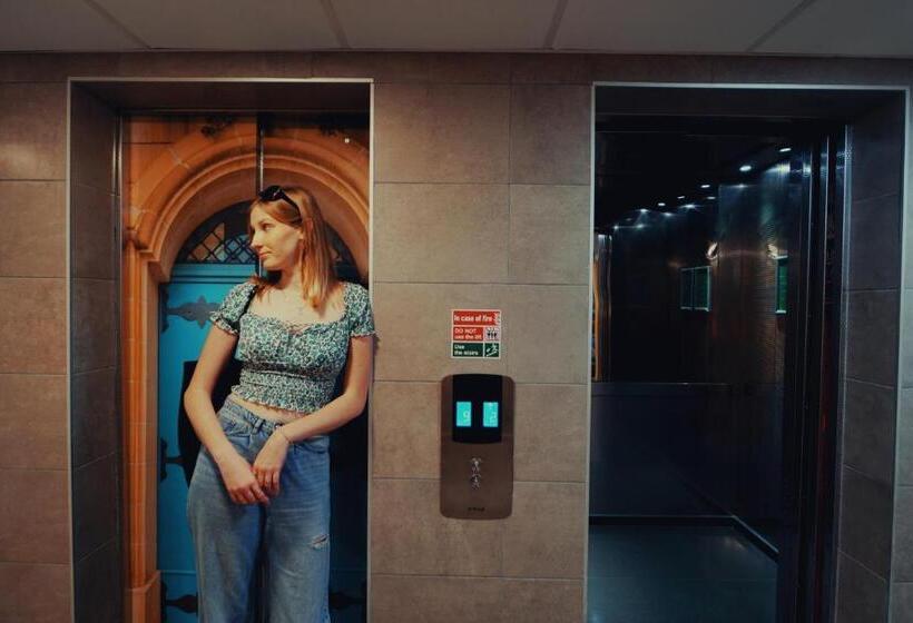 هاستل Campus Hub