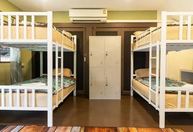 Retkeilymaja Blockhouse Samui