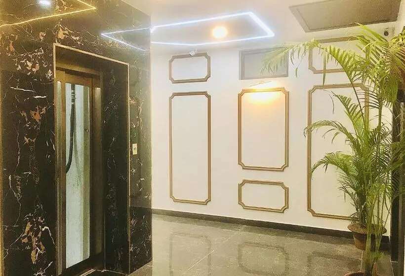 Hotelli Trimrooms Shubharambh Ayodhya