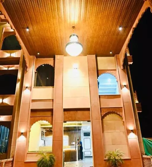 Hotelli Trimrooms Shubharambh Ayodhya