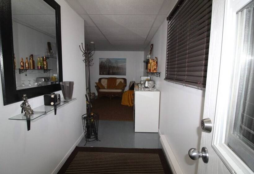 膳宿费 Room In Lodge Luther King Grande Chambre Décor Moderne Et Relaxe