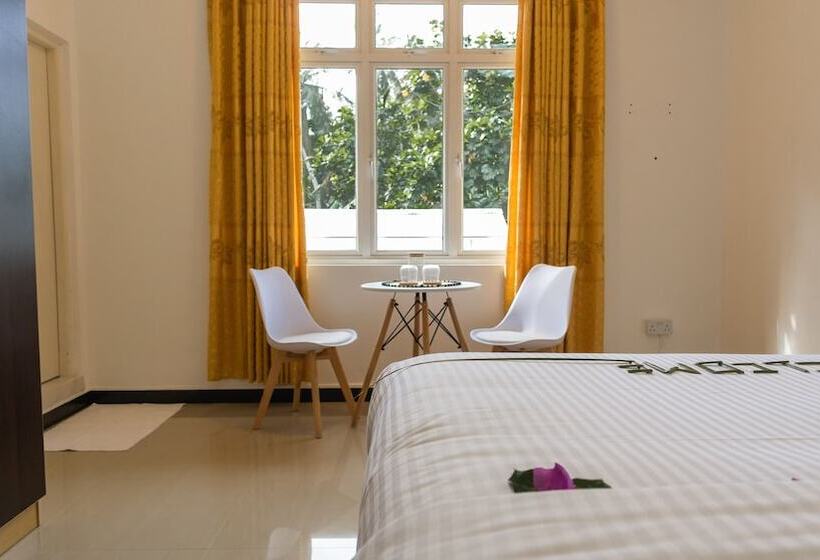 پانسیون Palm Rest Maldives