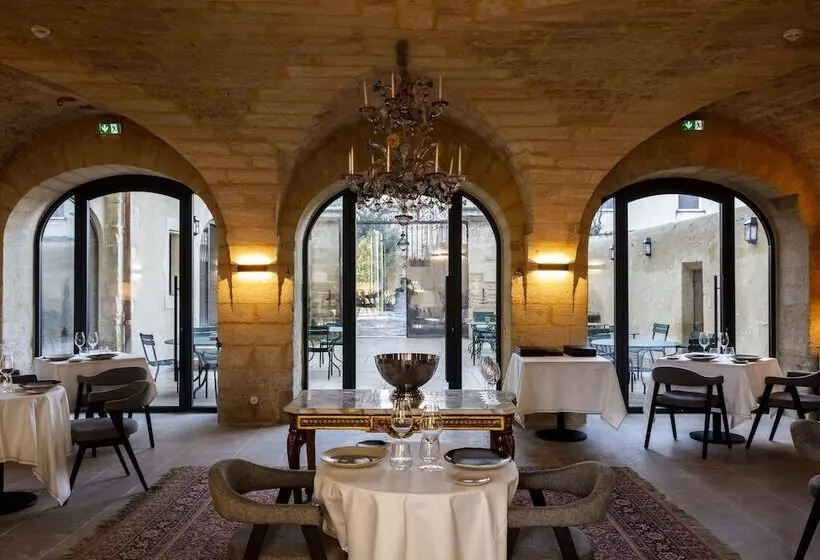 Hotelli Château De Collias