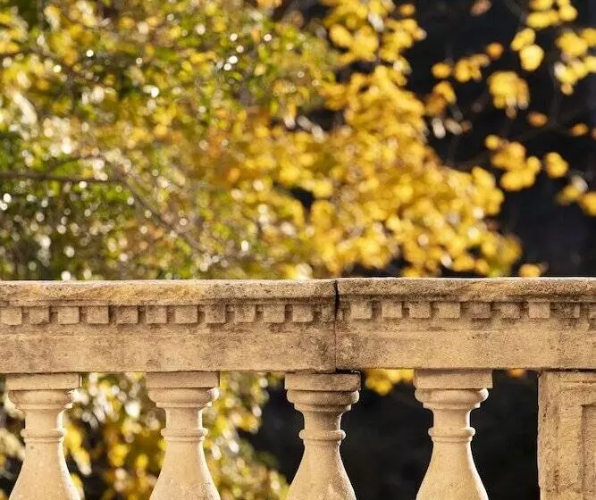 Hotelli Château De Collias