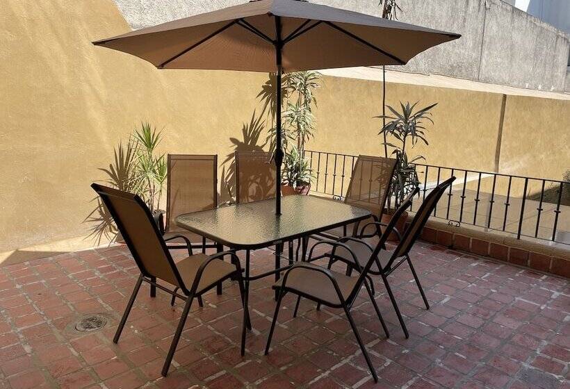 هتل Colmena Centro