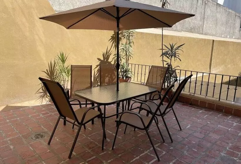 هتل Colmena Centro