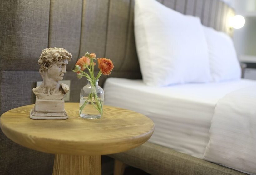 هتل Meshk Airport