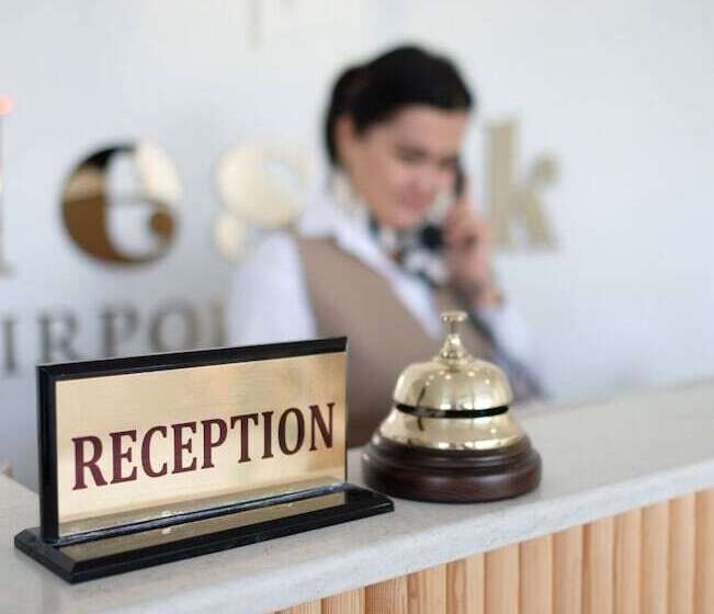 هتل Meshk Airport