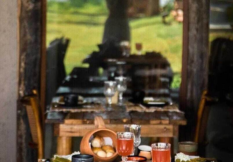 בית מלון כפרי Zai Patacho