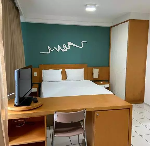 Praia Do Canto Apart