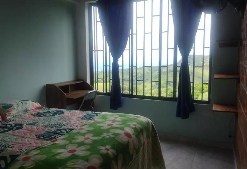 Apartahotel El Balcón Del Tolima