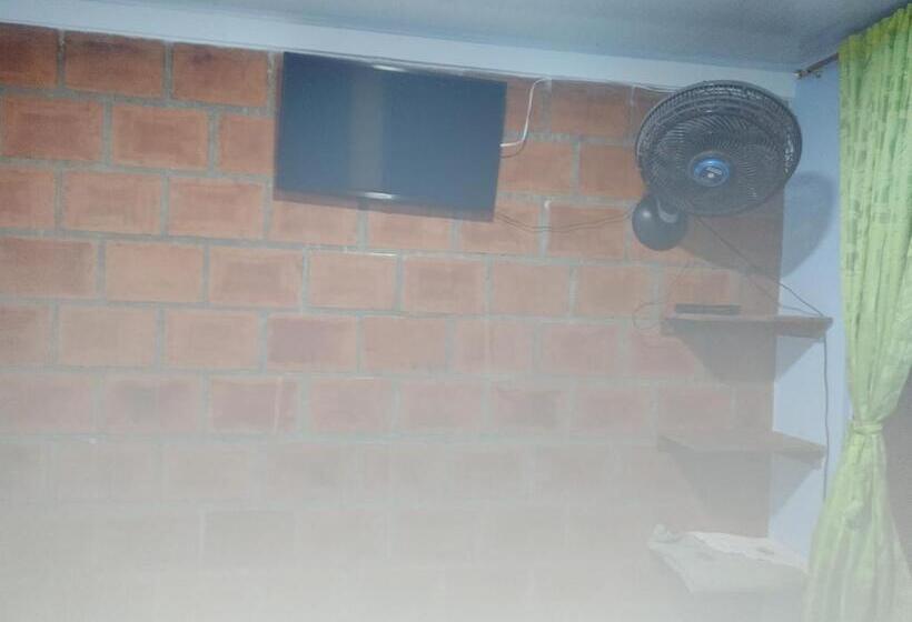 Apartahotel El Balcón Del Tolima