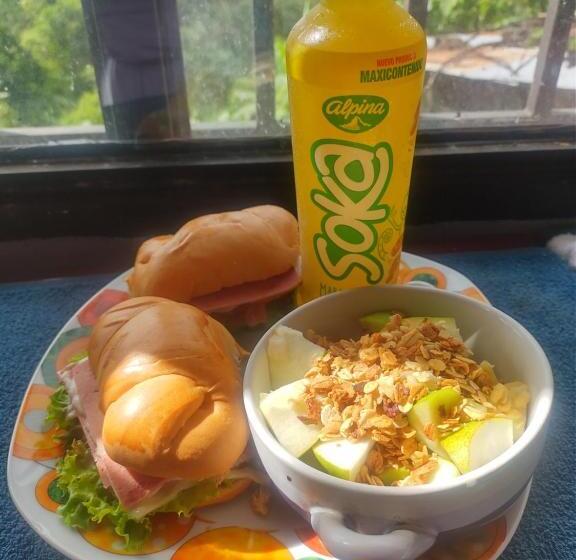 Apartahotel El Balcón Del Tolima