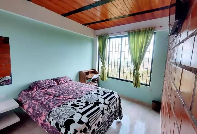 Apartahotel El Balcón Del Tolima