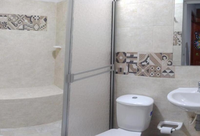 Apartahotel El Balcón Del Tolima