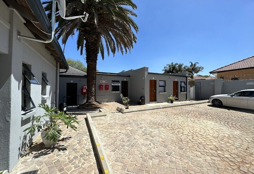 Ecomotel Louis Botha