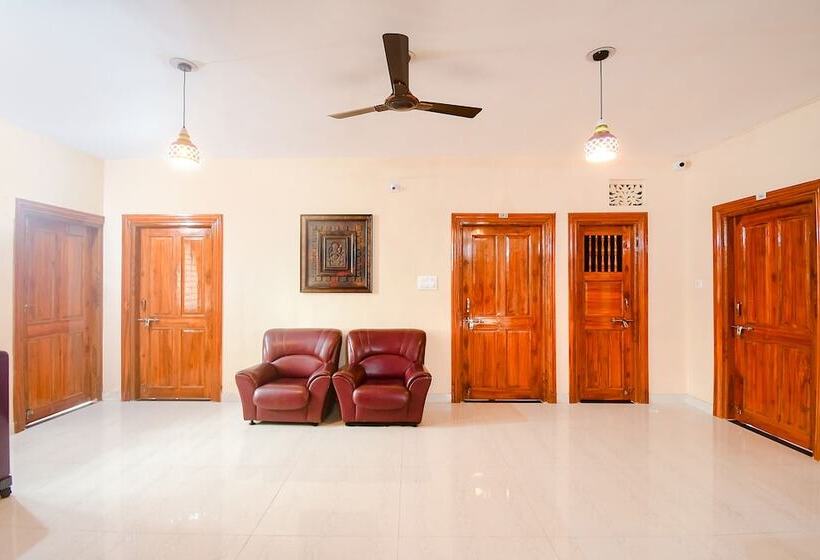 فندق Fabexpress Shree Residency