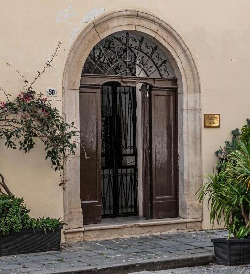 בית מלון כפרי Palazzo Nari