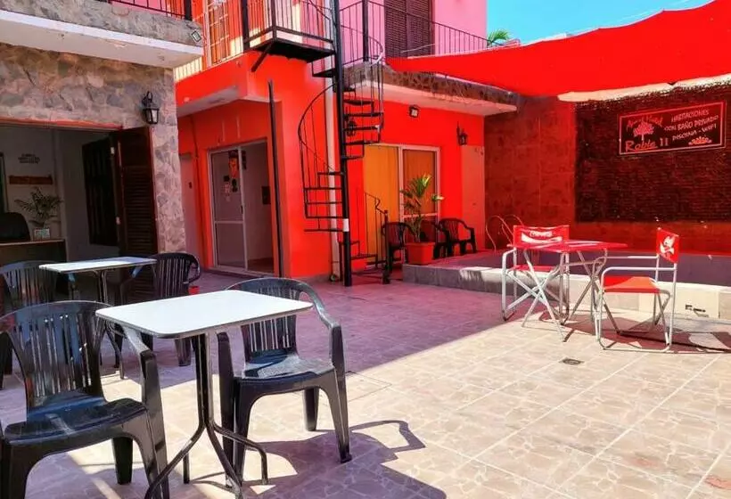 Hotelli Roble Ll