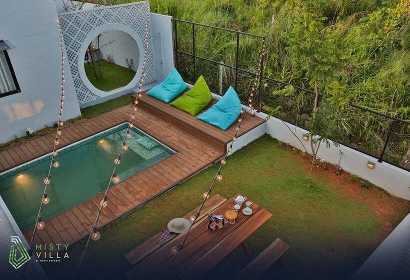 Resort Misty Villa Powered By Tsc