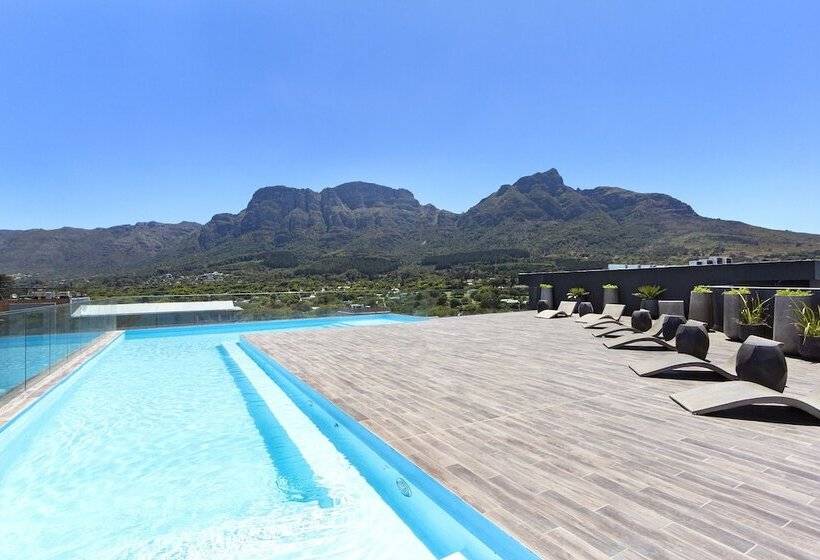 Newlands Peak Aparthotel By Totalstay