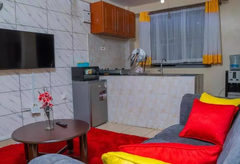 پانسیون Cassabella Apartment, Opposite Metropark