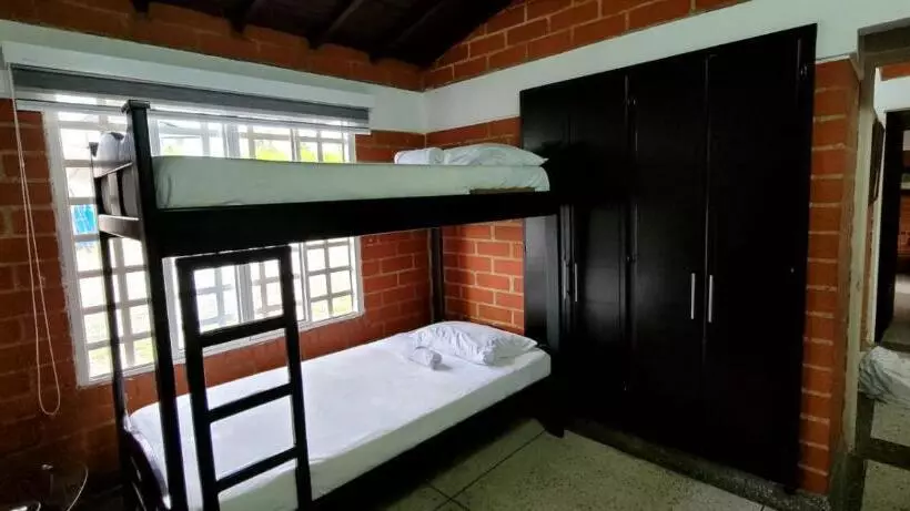 هاستل Chalet La Promesa