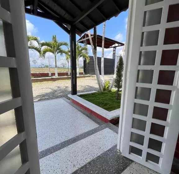 هاستل Chalet La Promesa
