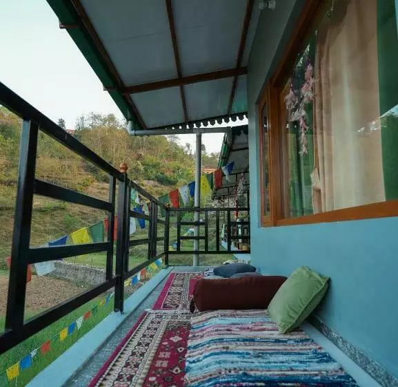 ユースホステル Vibestay   Kasar Devi Homestay