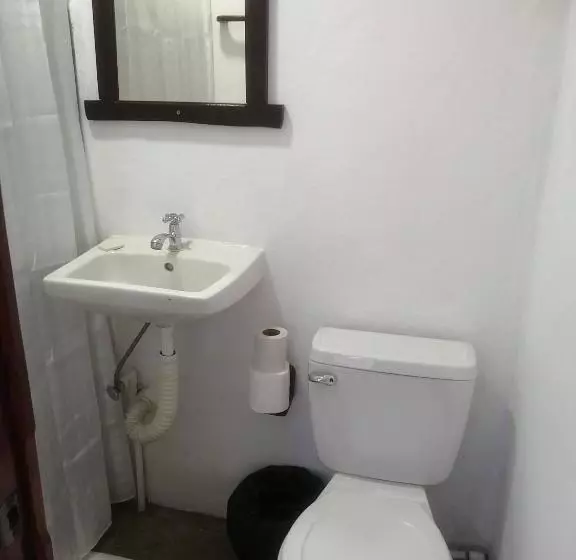 Hotelli Chale S House