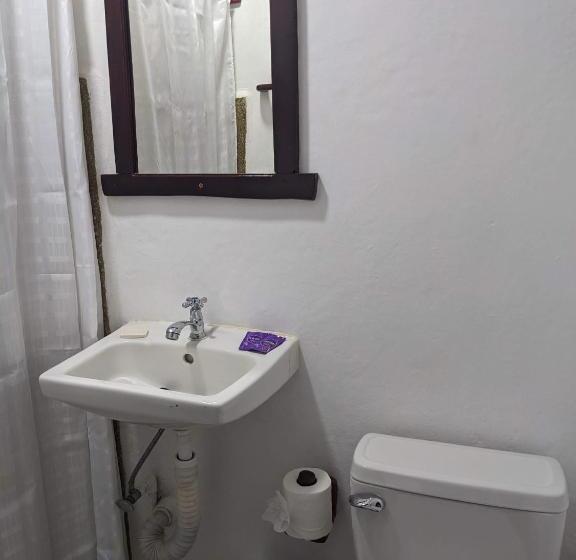 هتل Chale S House