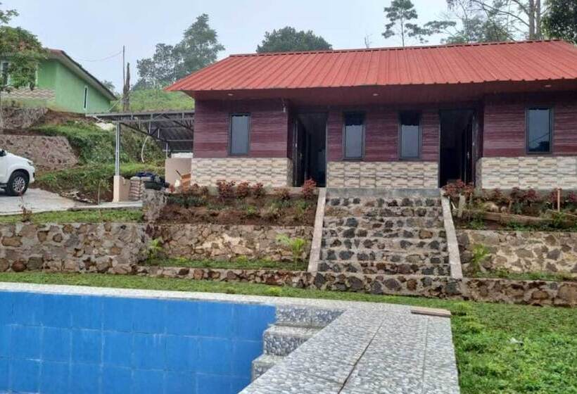 Hotell Express O 91843 Bbs Villa Ciater