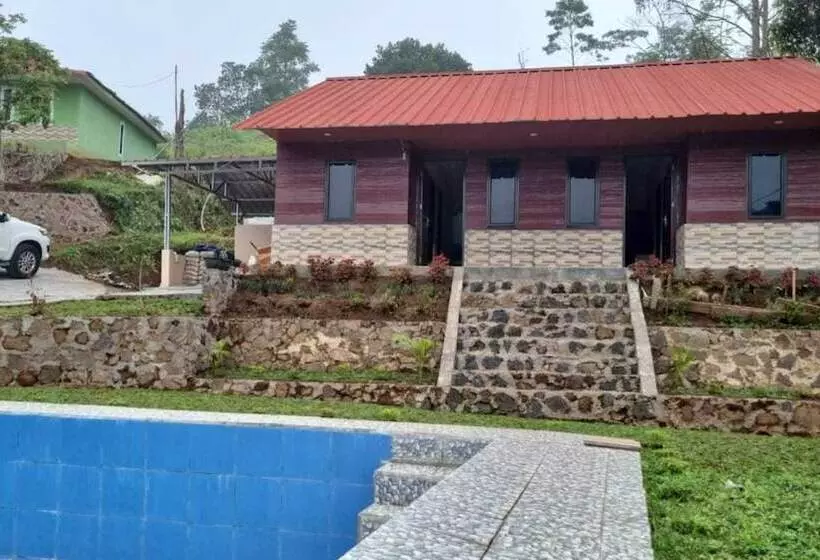 Hotelli Express O 91843 Bbs Villa Ciater