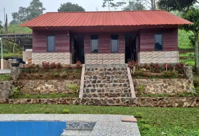 Hotelli Express O 91843 Bbs Villa Ciater