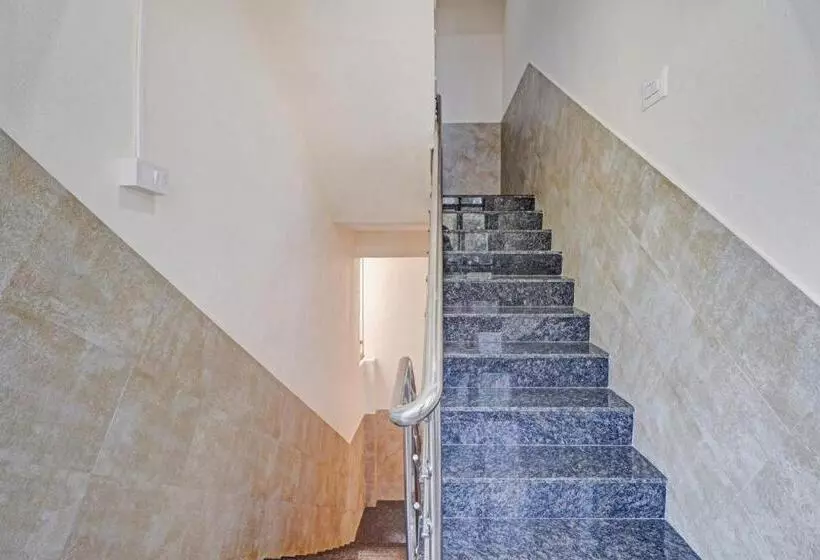 Hotelli Flagship I Care With Greenery Comforts