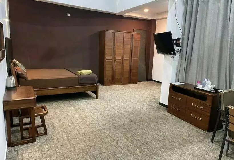 Hotel Gihans Beach