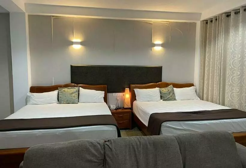 Hotel Gihans Beach